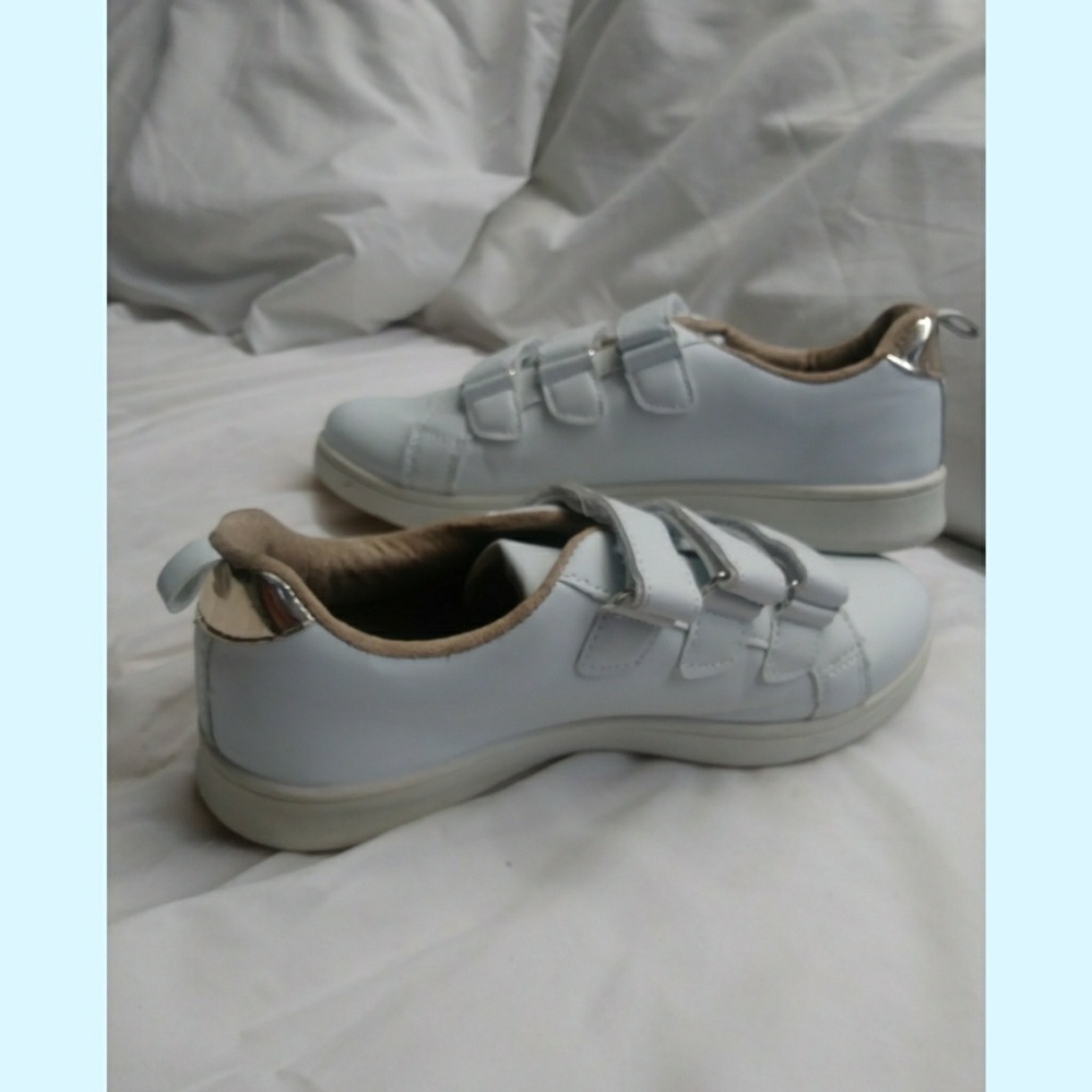White velcro shoes